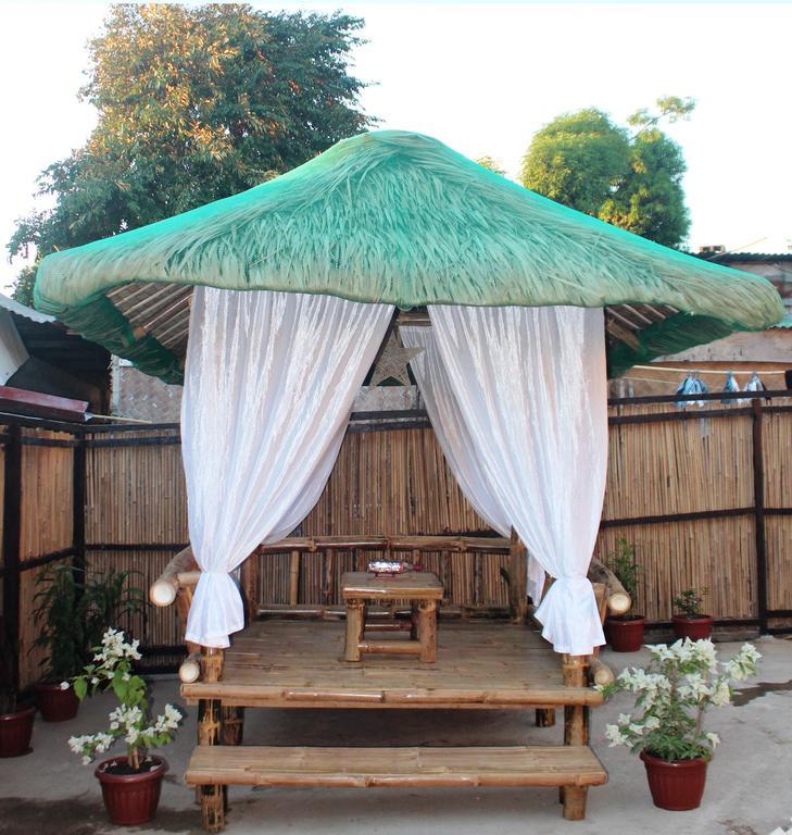 Coron Guapos Guesthouse Ngoại thất bức ảnh