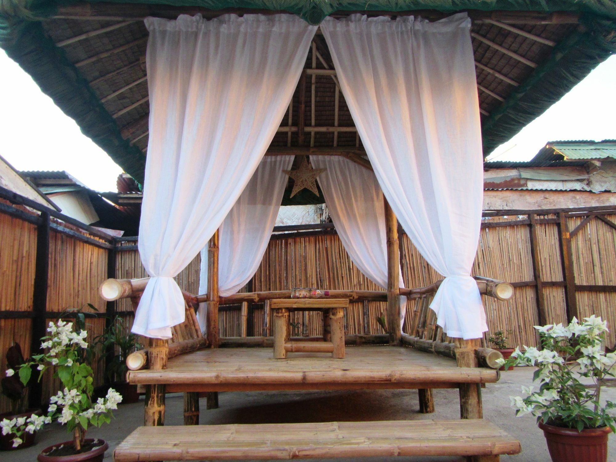 Coron Guapos Guesthouse Ngoại thất bức ảnh